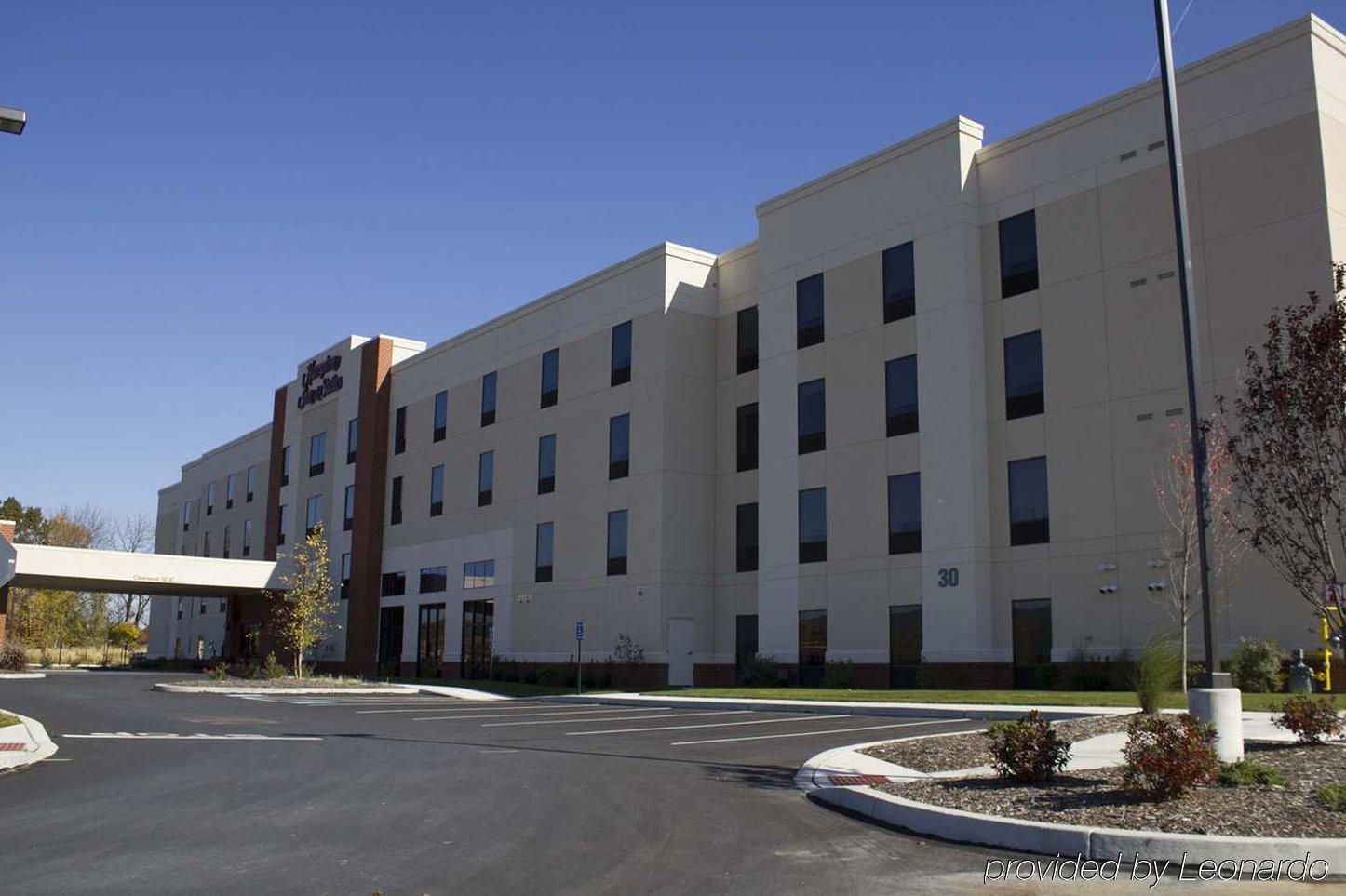 Hampton Inn & Suites Harrisburg Exteriör bild